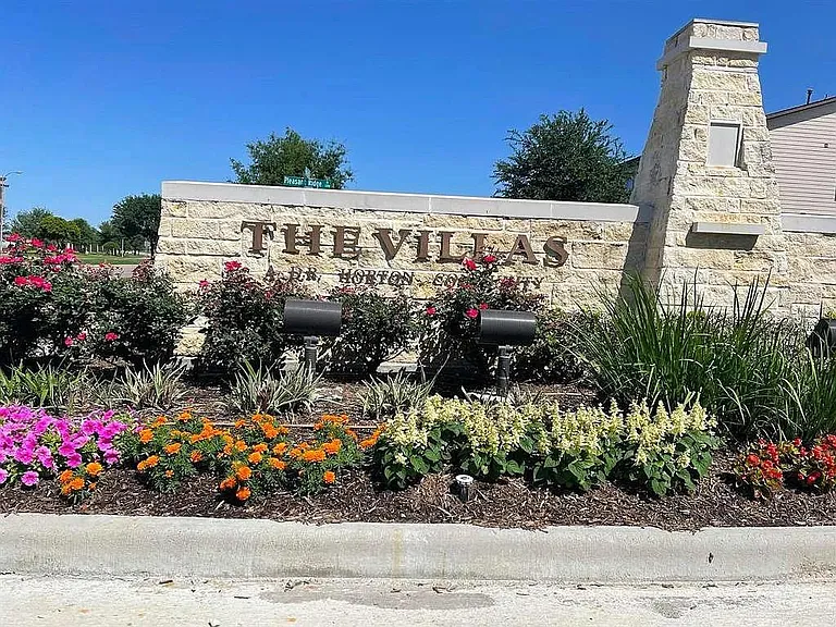 3413 Harvest Meadow Ln — Photo 26