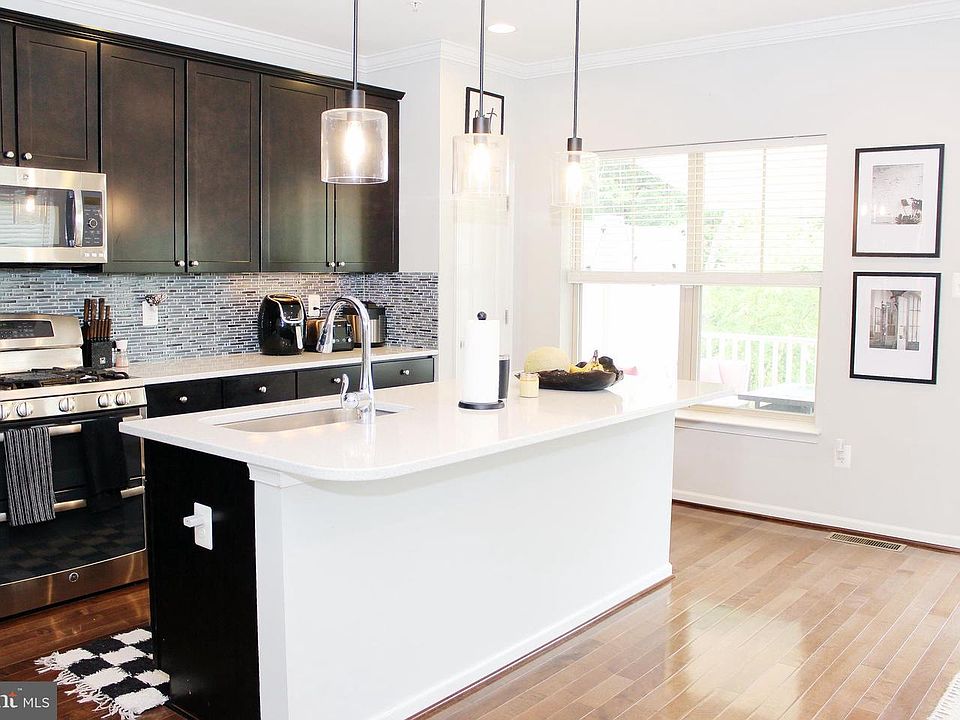 1st image of 288 Brennanhill Dr #A