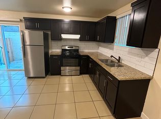 519 W 77th St #521, Los Angeles, CA 90044
