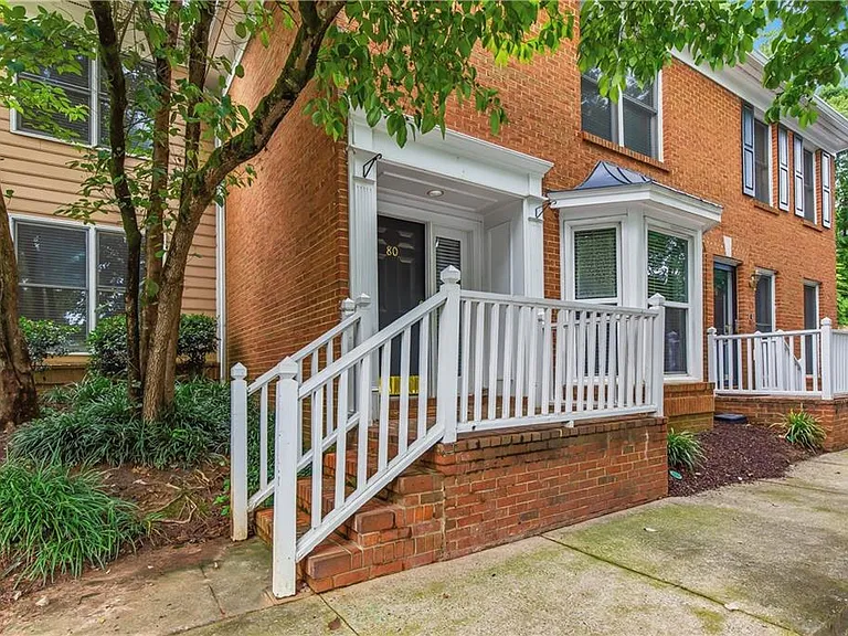 7500 Roswell Rd #80 — Photo 2