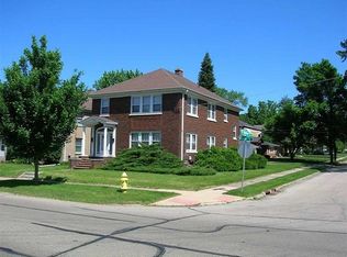 1822 Rural St, Rockford, IL 61107