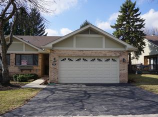 129 Villa Way, Bloomingdale, IL 60108