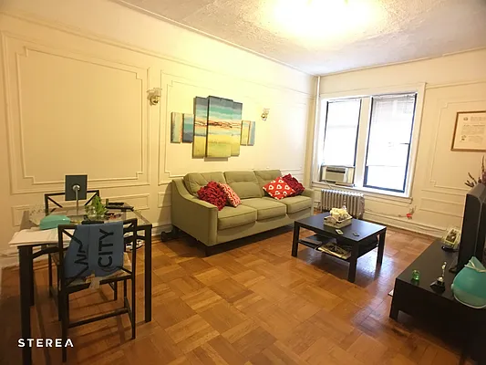 Rented by Sterea Agency | media 10