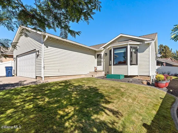 2071 W Daly Dr, Coeur D Alene, ID 83815