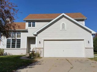 6 Wynbrook Cir, Madison, WI 53704