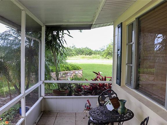 5th image of 107 Heather Ln