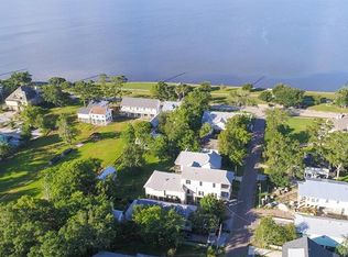 129 Carroll St, Mandeville, LA 70448