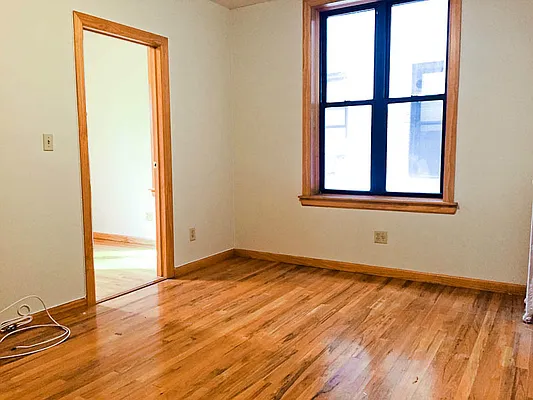 Rented by Sovereign Associates | media 19