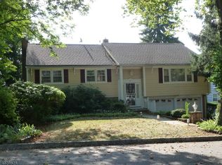 12 Glenside Dr, West Orange, NJ 07052