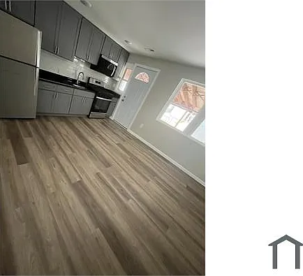 4009 Saint Monica Dr — Photo 2
