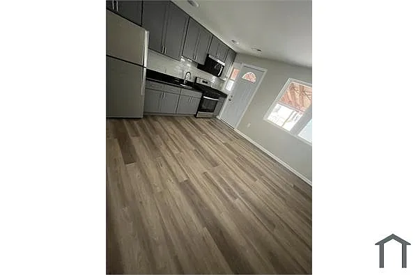 Building Photo - 4009 Saint Monica Dr