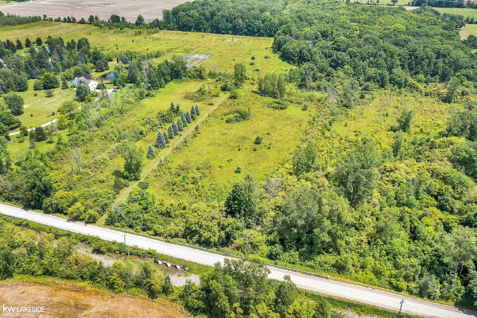 64240 Bates Rd photo 1