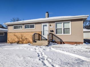 10940 W Hampton Ave, Milwaukee, WI 53225