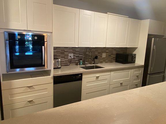 2nd image of 4444 W Point Loma Blvd Unit 83