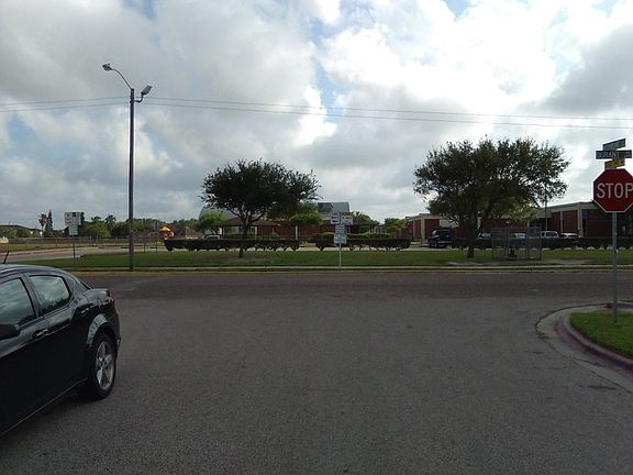 5th image of 2533 Wishbone Ct