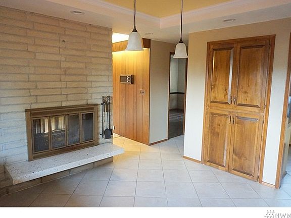 4th image of 5226 88th St NE
