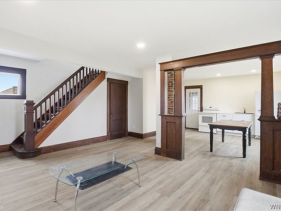 4th image of 5041 Broadway