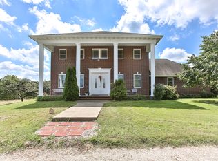 4023 S 100th Rd, Bolivar, MO 65613