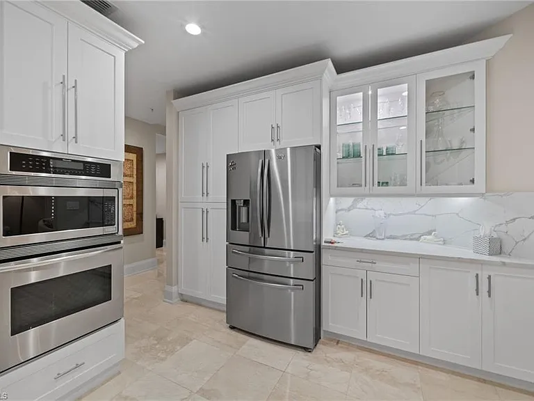261 Colonade Cir #2701 — Photo 15