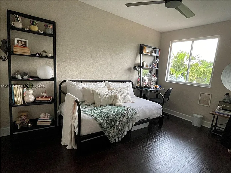485 Silver Palm Way — Photo 28