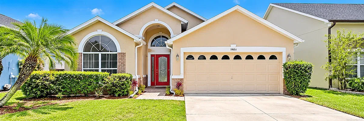 3 bed, 1600 sqft, $1,950 — Photo 1