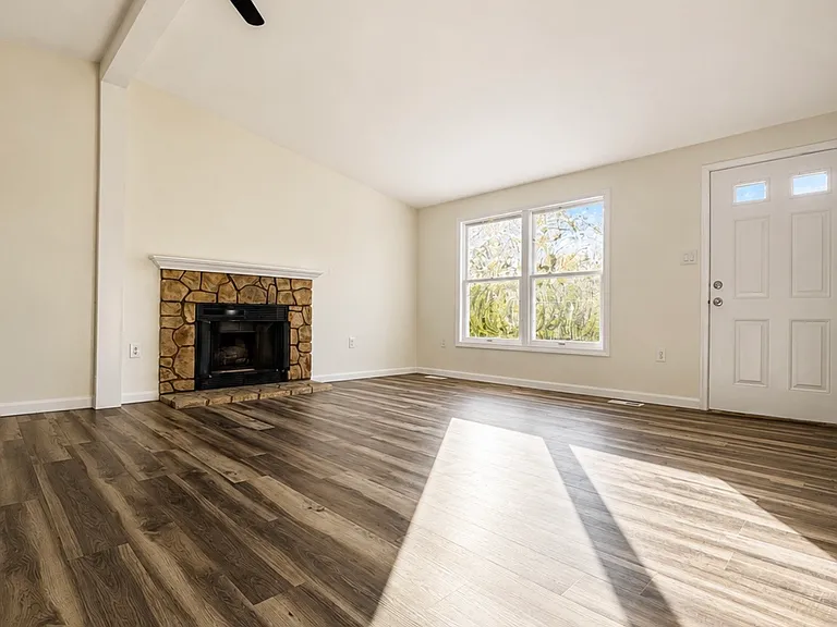 304 Lake Crystalbrook Dr — Photo 39
