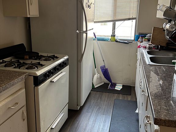 4th image of 4702 W 17th St APT 5