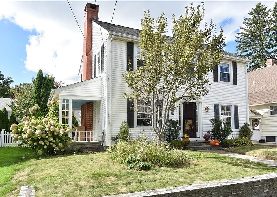 505 Fair St, Warwick, RI 02888 Zillow