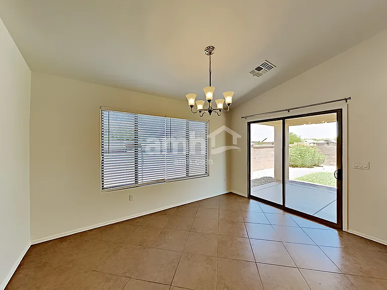 342 W Calle Paso Suave — Photo 10