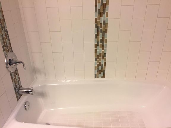 3rd image of 2106 Glendale Pl #A