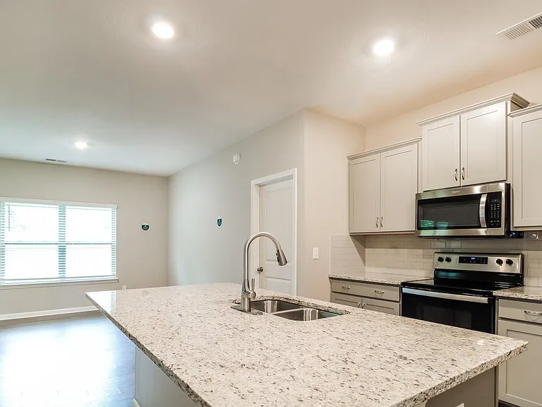 365 Beau Tisdale Dr — Photo 9