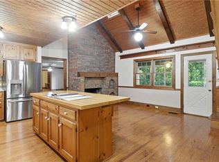 2110 Stoneleigh Dr, Stone Mountain, GA 30087