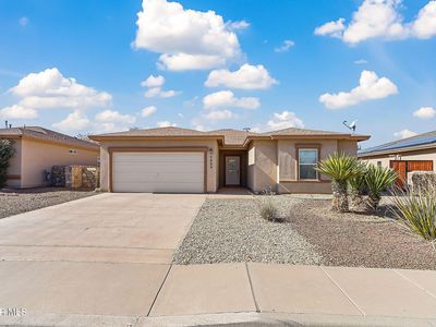 5609 Wales Dr, Santa Teresa, NM, 88008