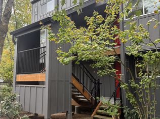 4 Touchstone Dr #141, Lake Oswego, OR 97035