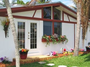 1529 Arthur St, Hollywood, FL 33020