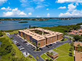 12760 Indian Rocks Rd APT 1110, Largo, FL 33774