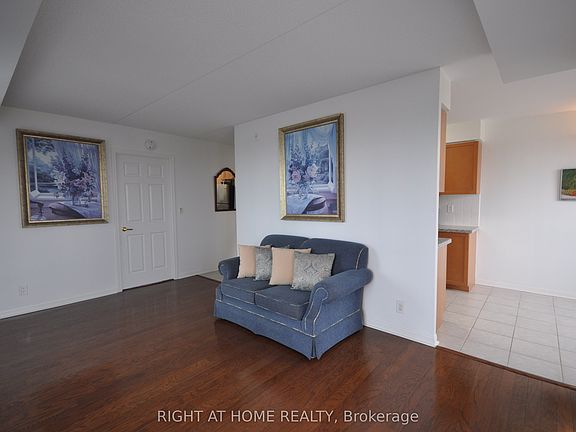 5th image of 65 Via Rosedale Way #314