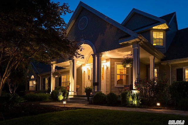 1st image of 8 Moss Creek Ln