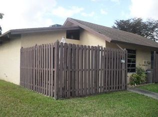 253 Briarwood Cir, Hollywood, FL 33024