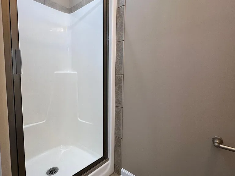 704 Radiant Dr — Photo 14