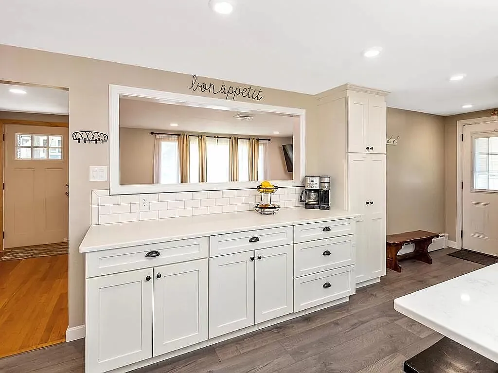 Kitchen3 - 22 Alvarado Ave