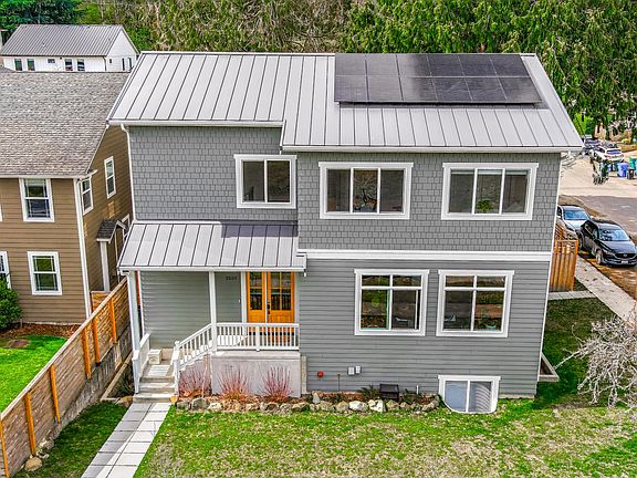 5th image of 3509 W Thurman St
