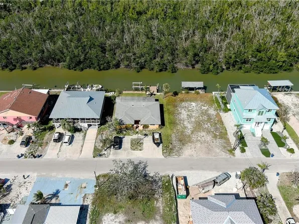 175 Tropical Shores Way #177, Fort Myers Beach, FL 33931