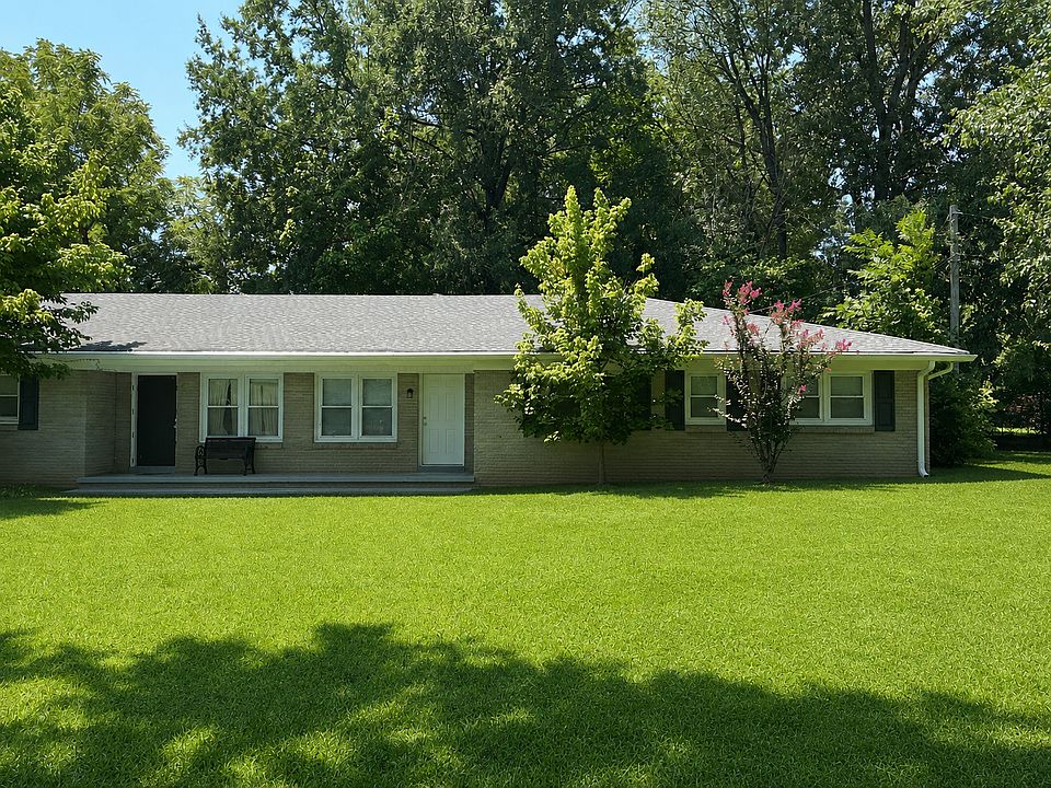 1st image of 38 Green Acres Dr #R