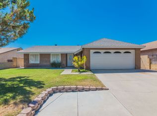 7590 Date Ave, Fontana, CA 92336