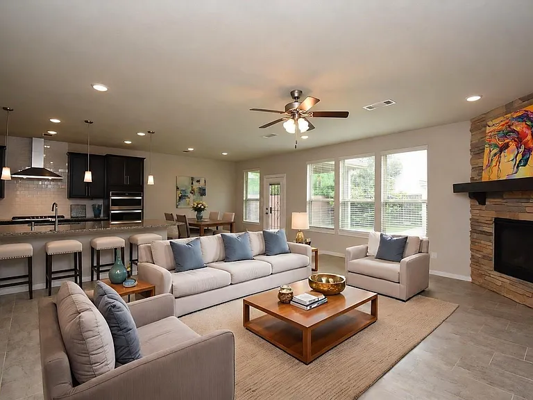 24918 Meadowthorn Crest Ln — Photo 8