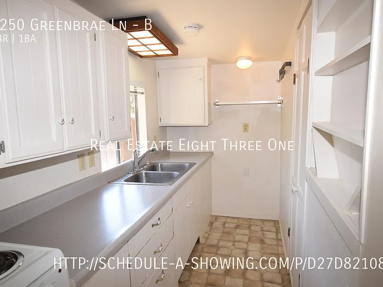 3250 Greenbrae Ln #B — Photo 3