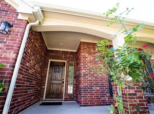 4605 E Meadow Dr, Deer Park, TX 77536
