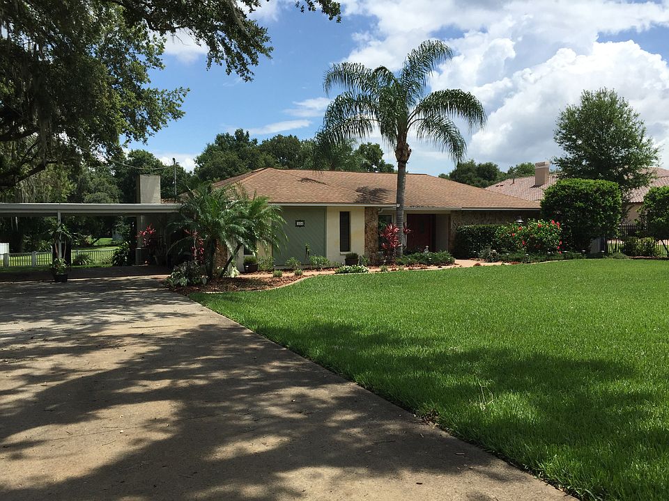 1st image of 504 Hidden Lake Dr