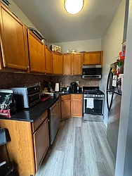 167 East 90th Street #5C image 1 of 4